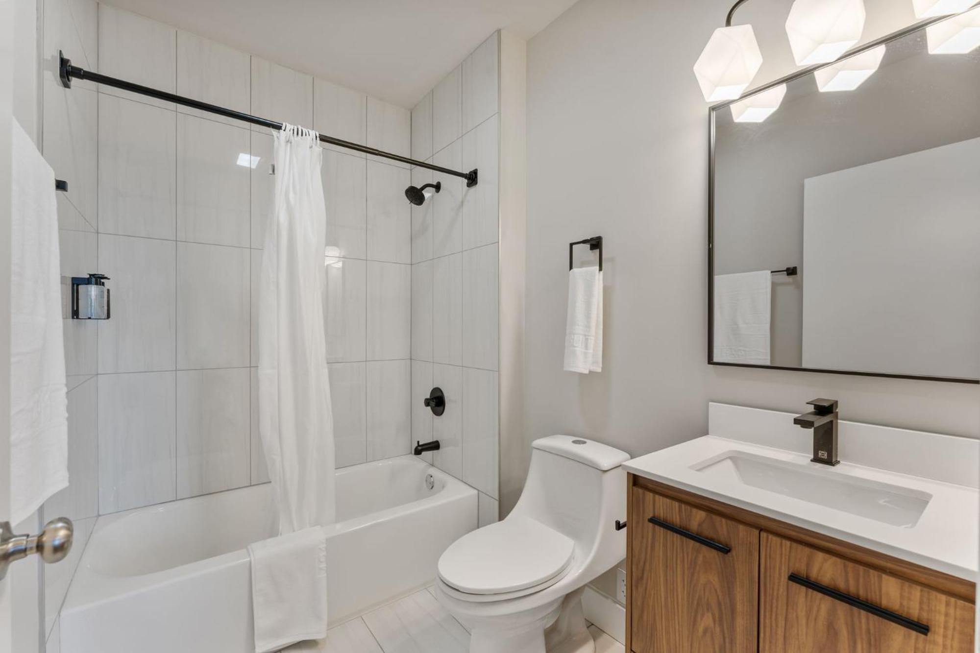 4211 Suites Philadelphia Exteriör bild